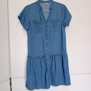 MPH Collection Tierd Denim Midi Dress Size M V-neck Short Sleeves Drop Waist